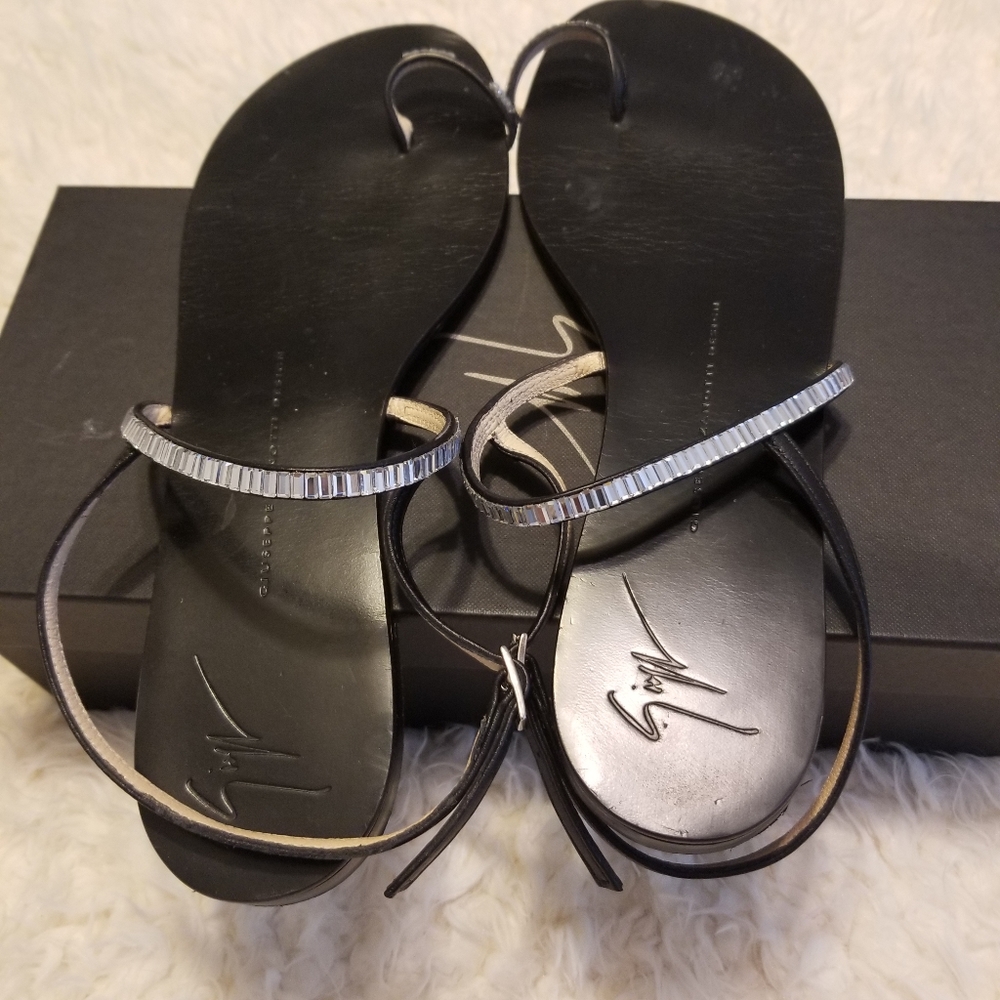 Giuseppe Sandals Size Italy (40)
